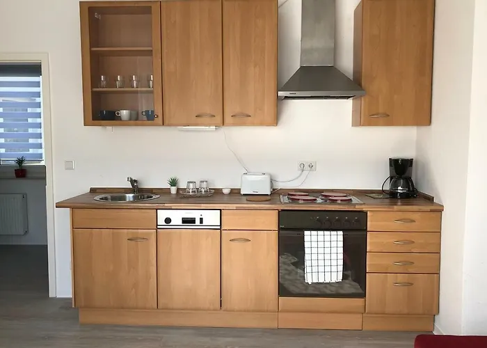 Helle Ferienwohnung an der Rheinpromenade 50 qm